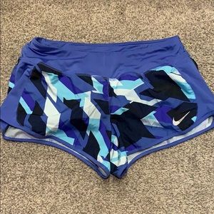 🚚MOVING SALE MUST GO! Nike running shorts